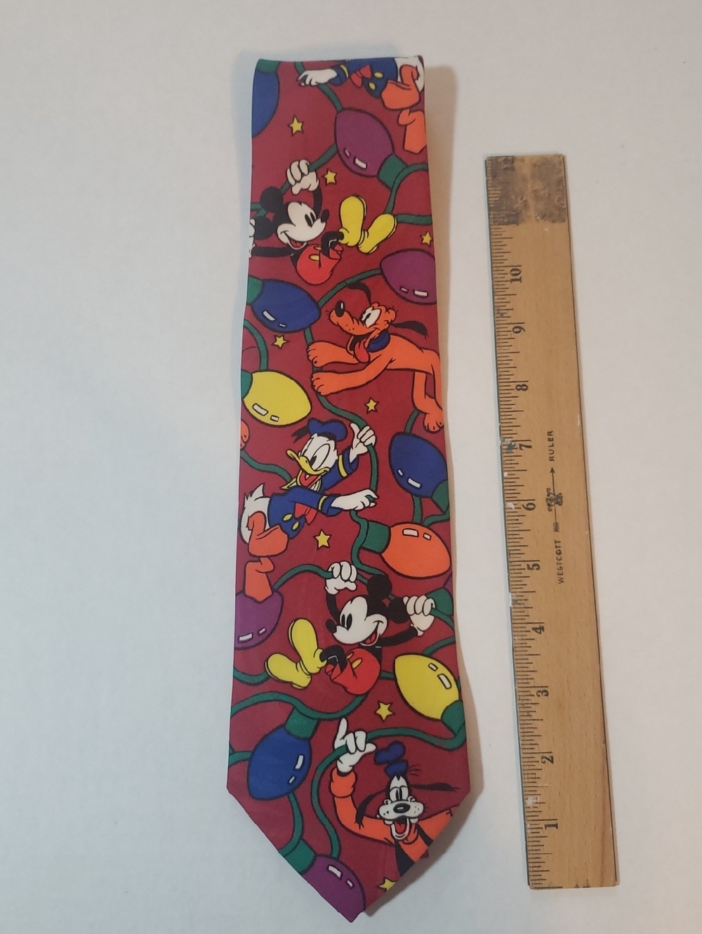 Mickey Unlimited Disney Character Christmas Tie in Red Donald Duck Goofy Pluto